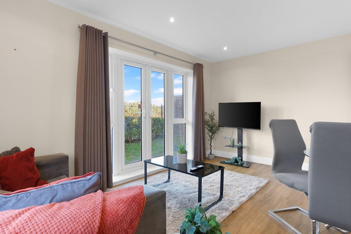 Heathrow Living Apartments by 360 Stays - Apt 01