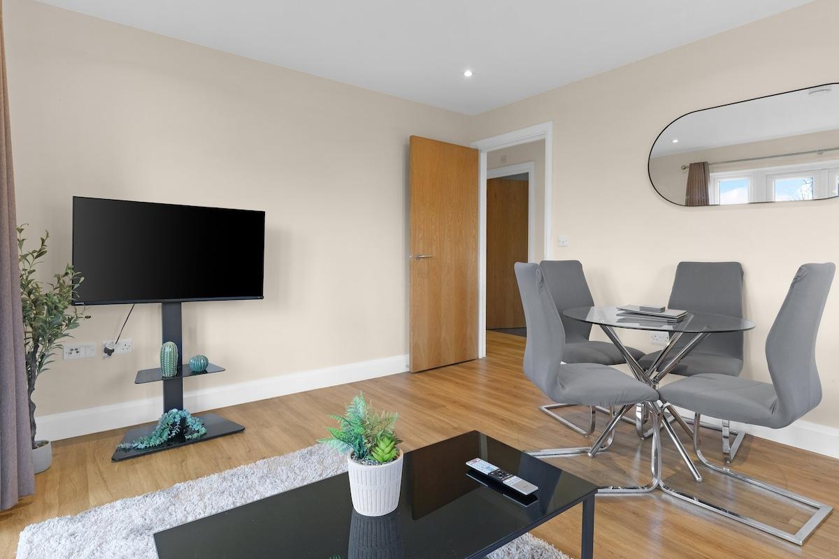 Heathrow Living Apartments by 360 Stays - Apt 013