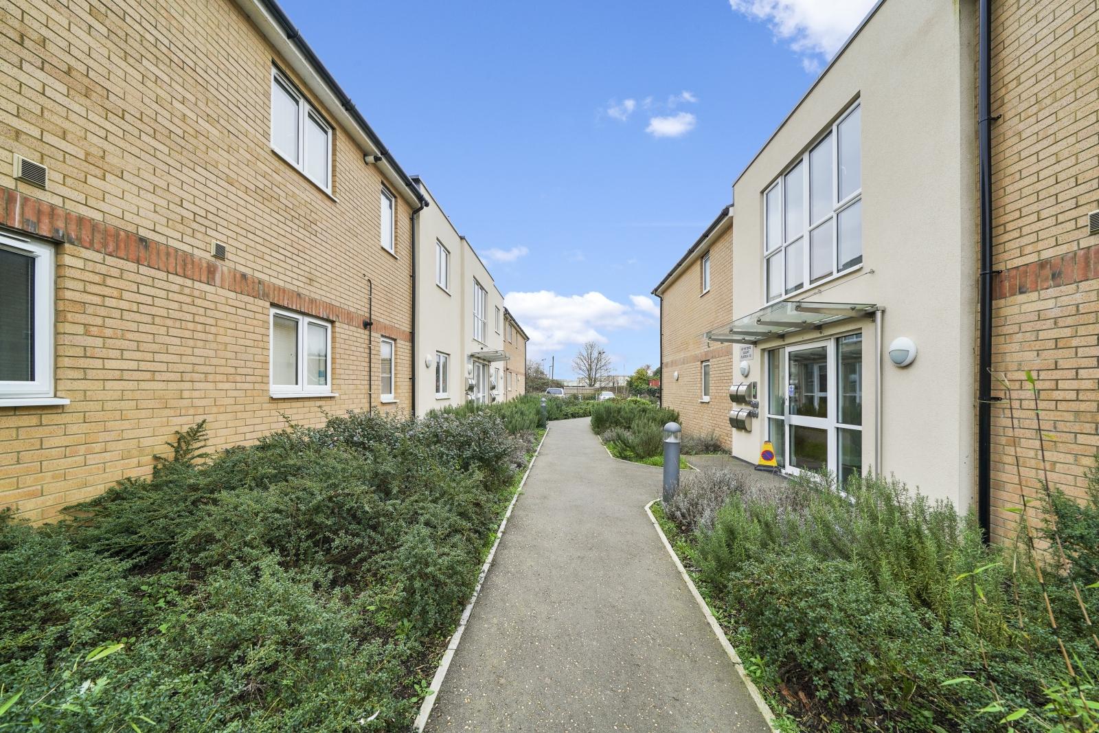 Heathrow Living Apartments by 360 Stays - Apt 092